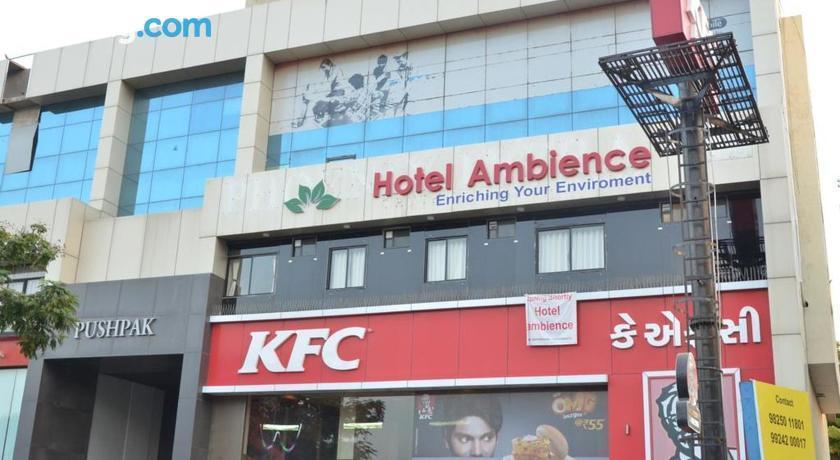 Hotel Ambience Sarkhej Esterno foto